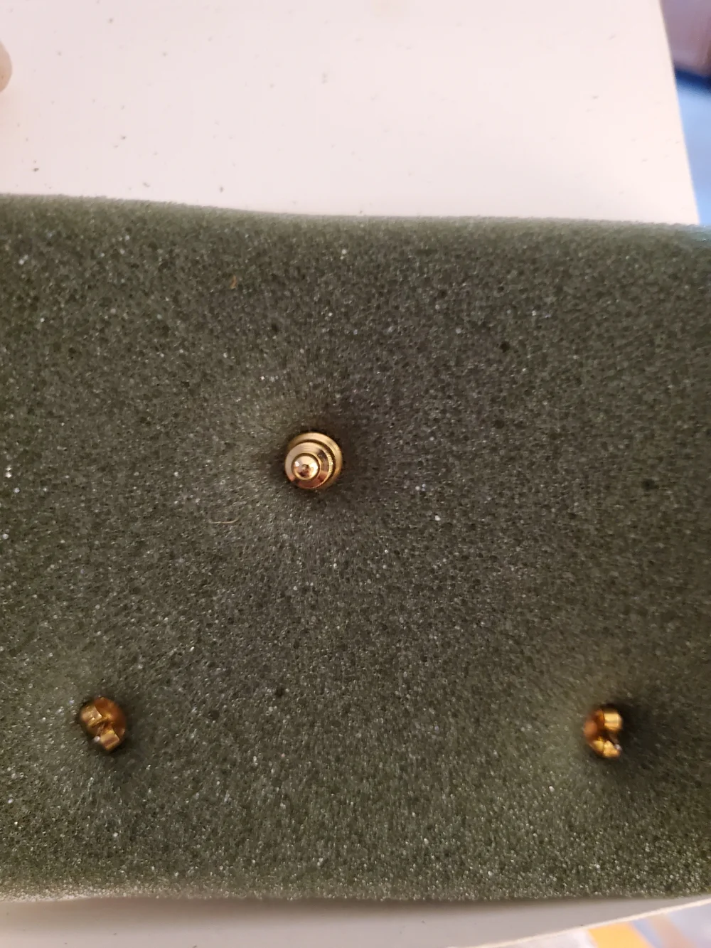 Avon‎ Flower Blossom Gold Tone Faux Pearl Pin Brooch and Earrings Set Vintage